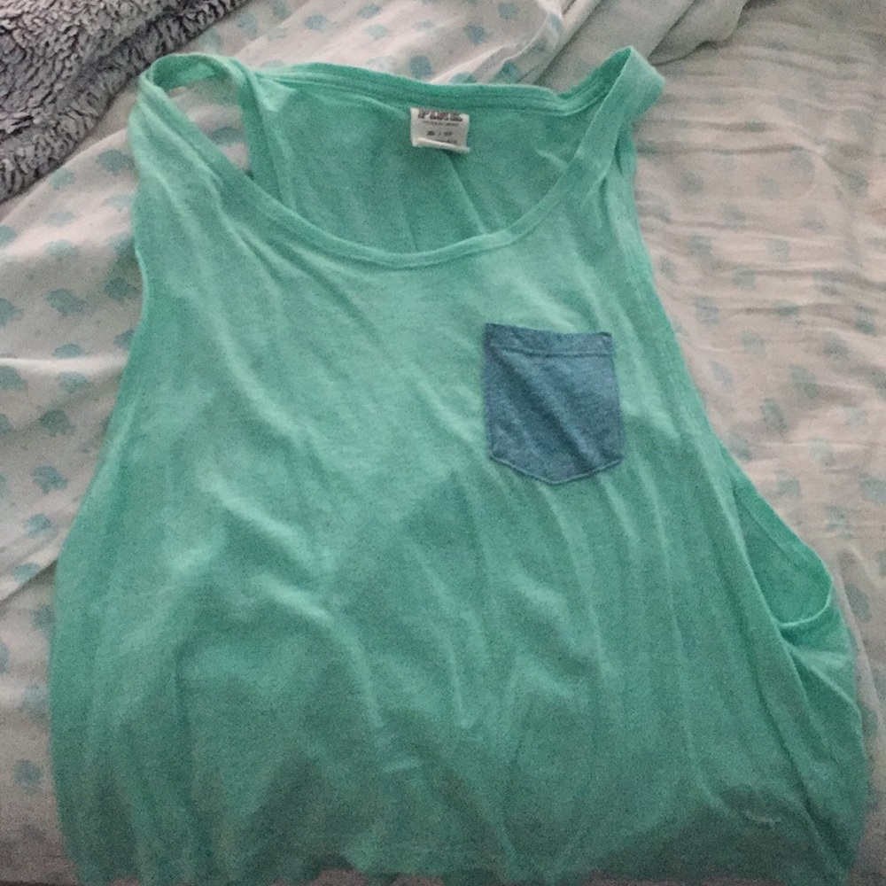 PINK crop pocket tank